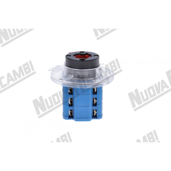 MAIN SWITCH 32A ! PD(3)
